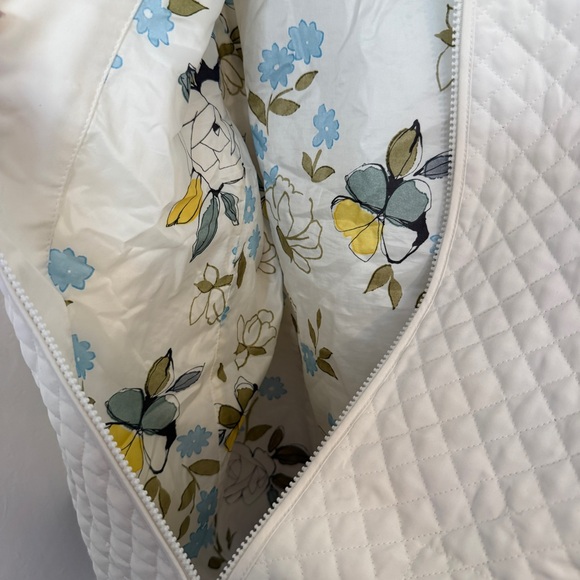 Esprit Quilted White Puffer Barn Jacket Coat Ivory XL - Picture 6 of 9